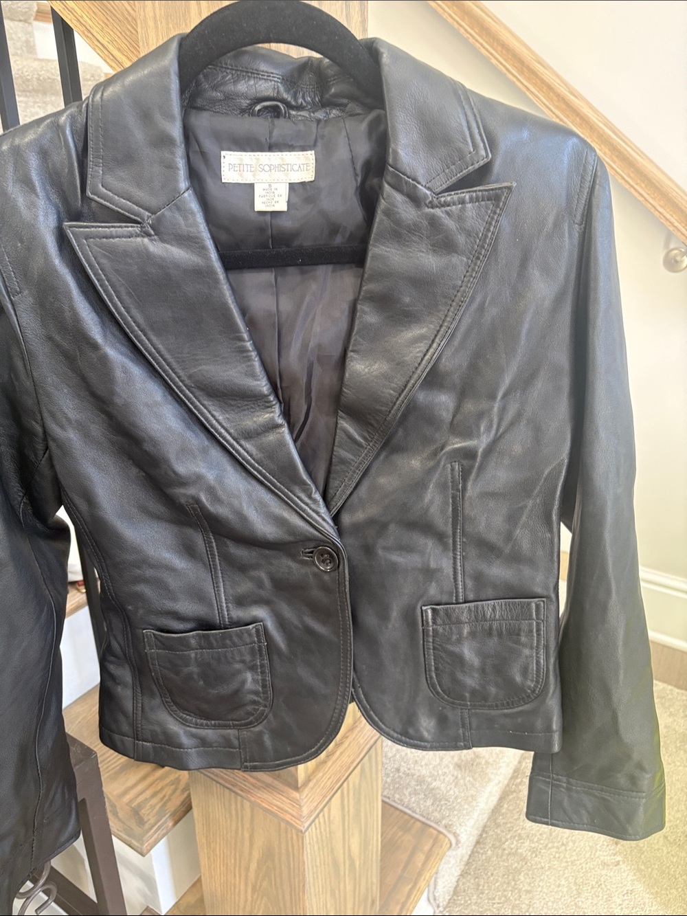 Petite Sophisticate genuine leather blazer small